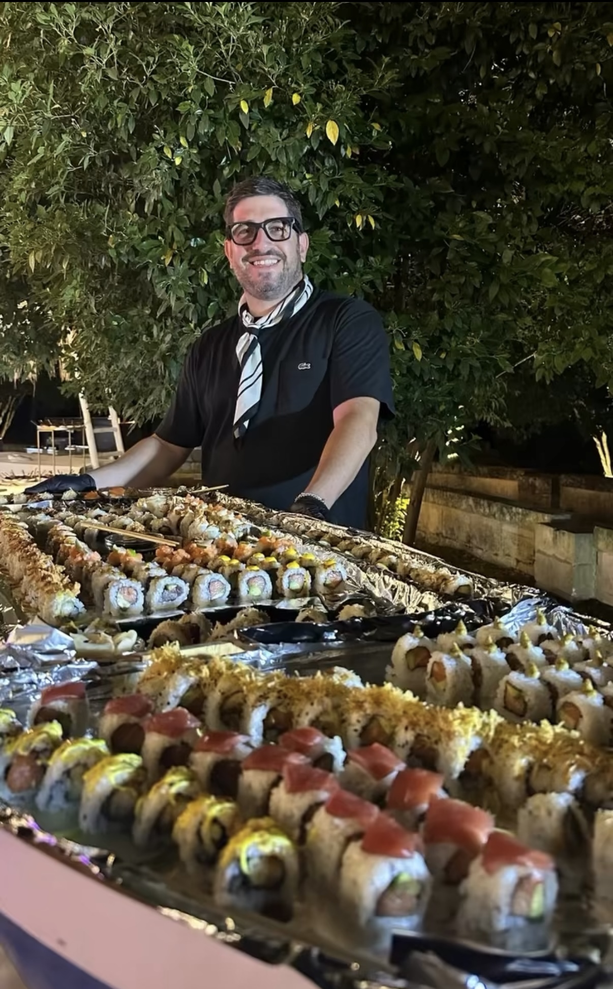 Chef e sushi bar allestito nel verde del Giardino dei Gelsi